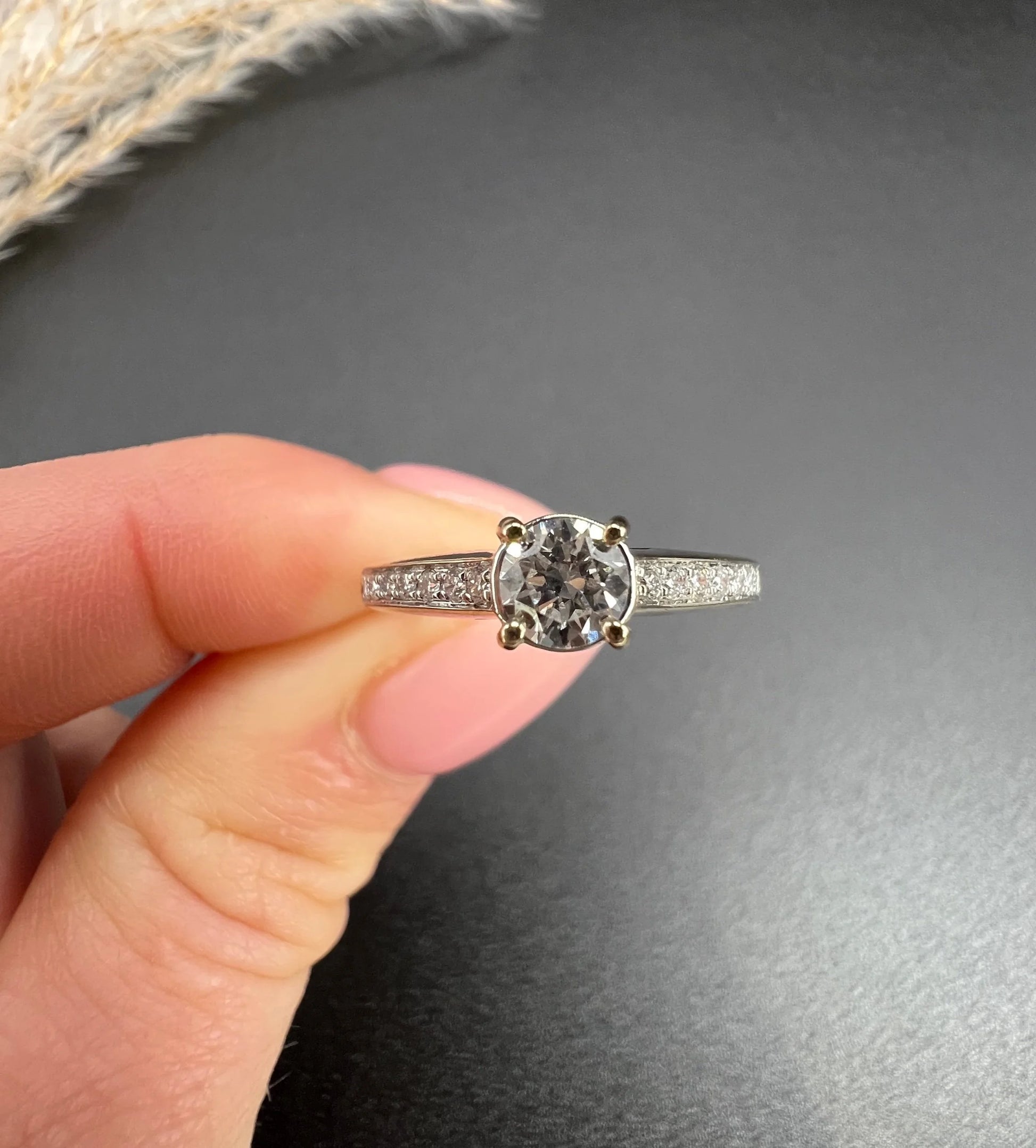 18 Carat White Gold Diamond Engagement Ring with Diamond Shoulders, 0.78 Carats