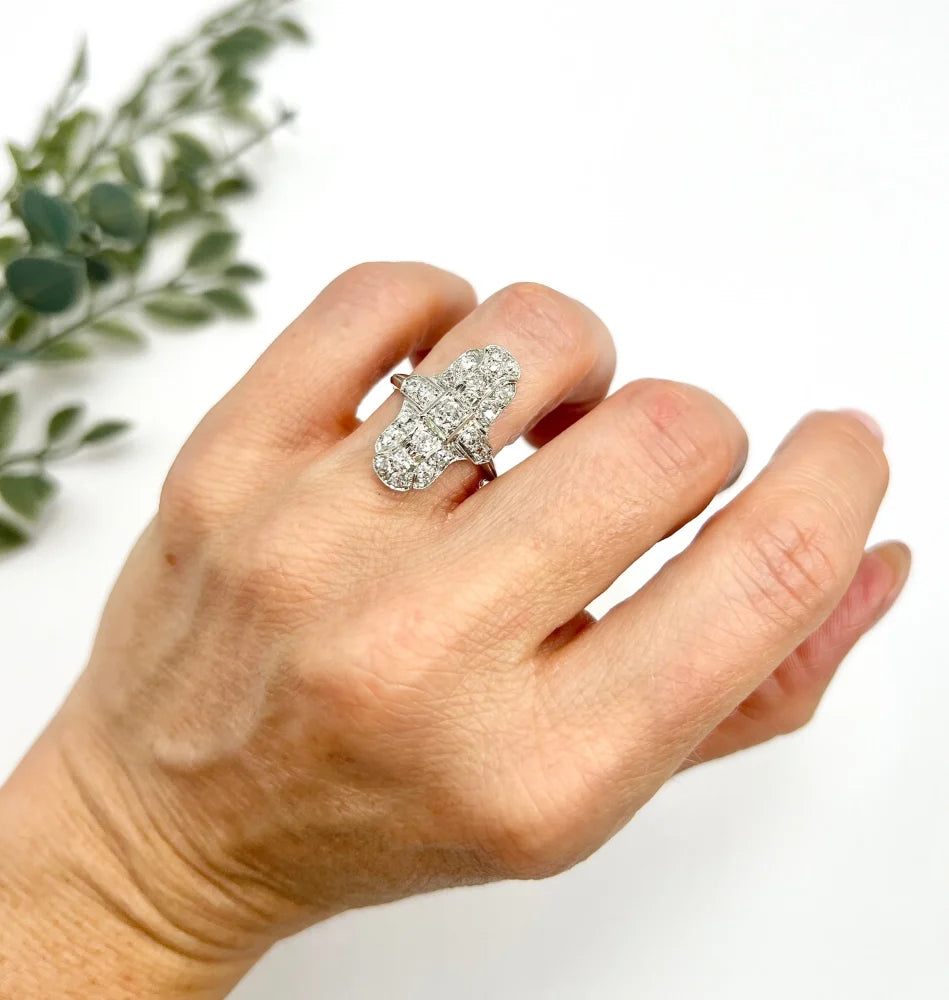 Vintage 1940s Diamond Plaque Ring in Platinum
