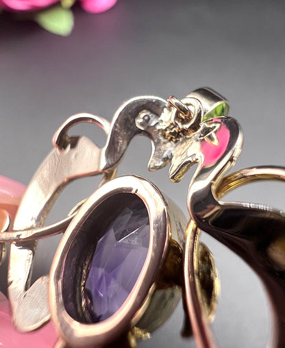 Close-up of a yellow gold pendant