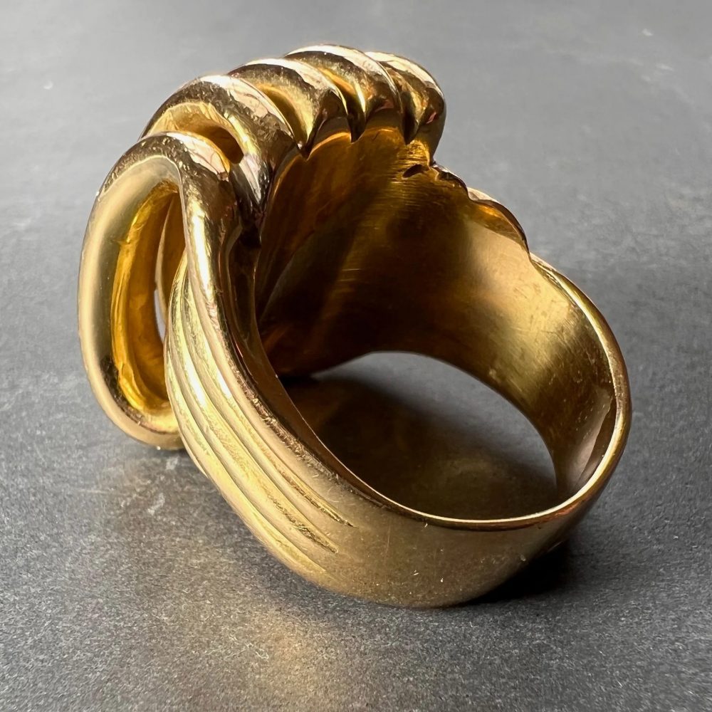 French Retro 18ct Yellow Gold Coiled Spring Ring