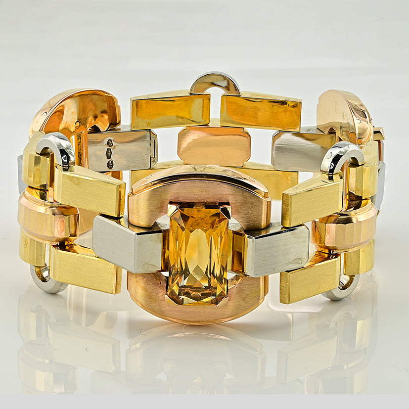 Late Art Deco Italian 23.70ct Citrine and Tri Gold Tank Bracelet by Illario, Circa 1930