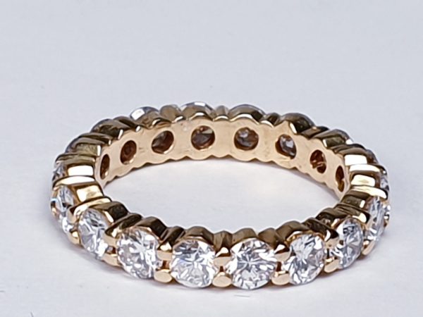 French Diamond Full Eternity Band Ring, 2.00 carat total, in 18ct yellow gold
