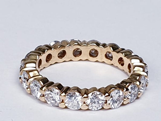 French Diamond Full Eternity Band Ring, 2.00 carat total, in 18ct yellow gold