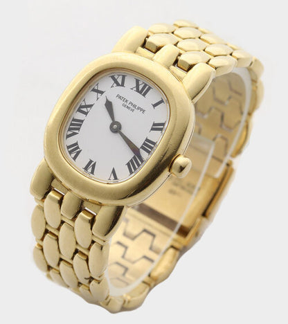 Patek Philippe Ladies Golden Ellipse 23mm Quartz 18ct Yellow Gold Watch, white dial, Roman numerals, sapphire crystal, 18ct gold bracelet