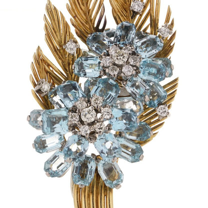 Vintage 10cts Aquamarine Diamond Gold Feather Spray Brooch, Circa 1970s