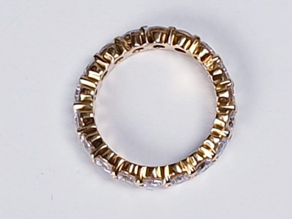 French Diamond Full Eternity Band Ring, 2.00 carat total, in 18ct yellow gold