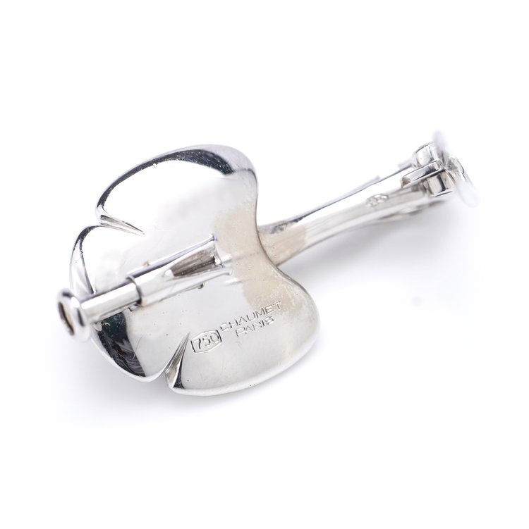 Chaumet 18ct White Gold and Diamond Flower Pin Brooch Pendant, 0.60 carats