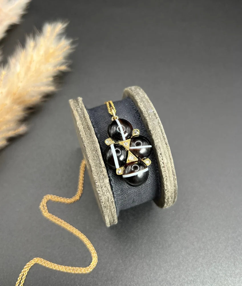 Antique Victorian Agate And Diamond Locket In 15 Carat Yellow Gold
