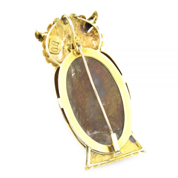 Vintage Wang Hing Moss Agate and Yellow Gold Owl Brooch, Made in China, Circa 1940s