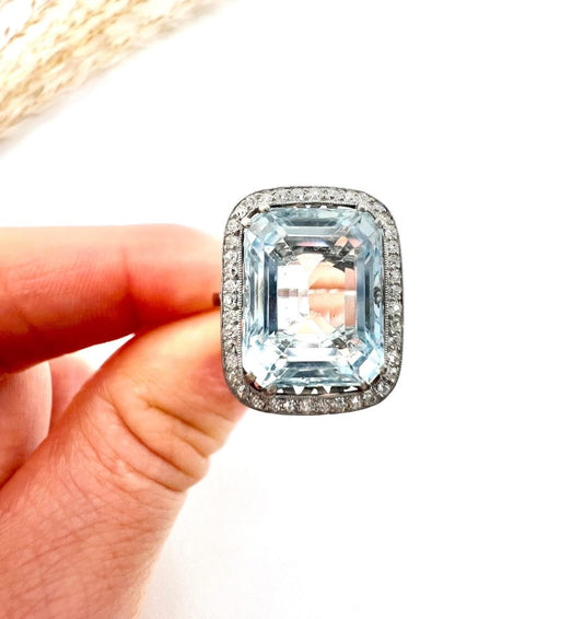 Vintage aquamarine and diamond ring in platinum.