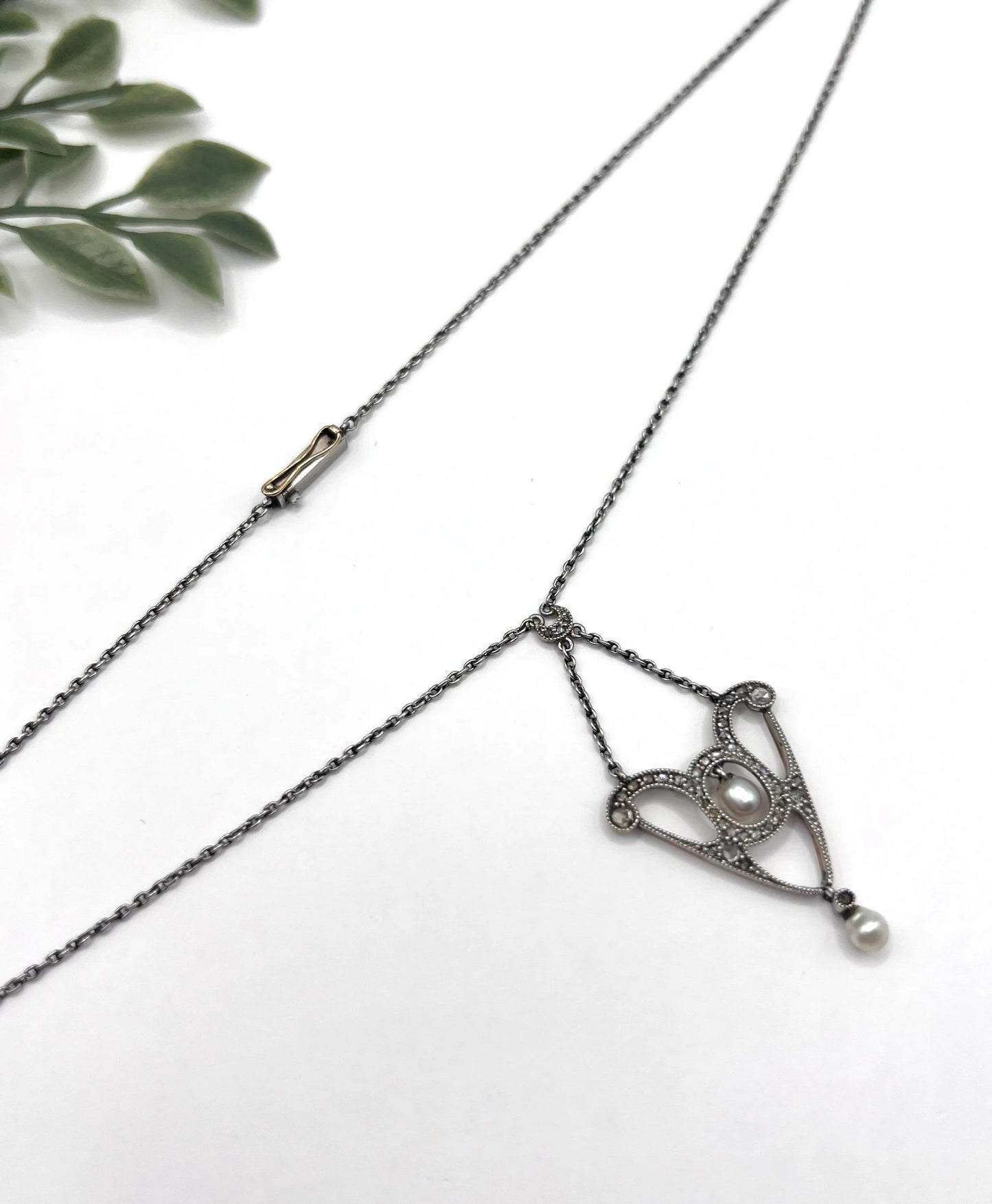 Edwardian Diamond and Pearl Pendant Necklace in Platinum and 18 Carat Gold