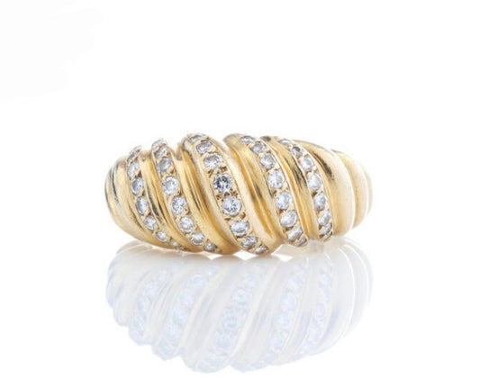 Cartier Vintage Diamond set 18ct Yellow Gold Ring, 0.78 carat total, Fully hallmarked Cartier Paris 750, with original box