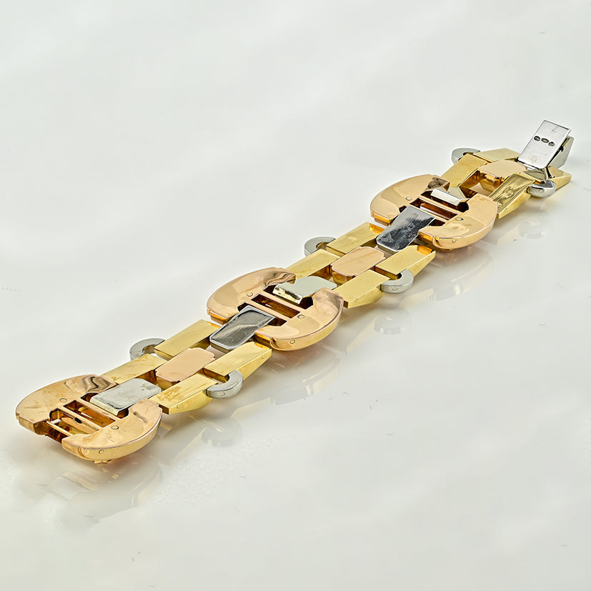 Late Art Deco Italian 23.70ct Citrine and Tri Gold Tank Bracelet by Illario, Circa 1930
