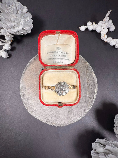 Antique 18ct Gold & Platinum Stamped, Edwardian Diamond Daisy Ring