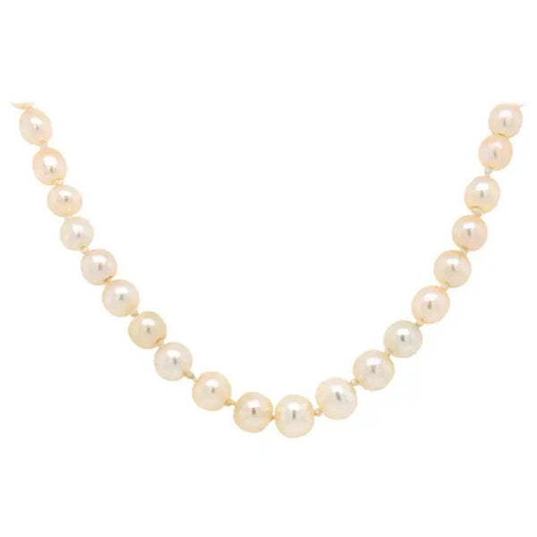 Art Deco Natural Saltwater Pearl Necklace with Diamond Clasp, composed of 100 natural saltwater pearls with geometric design diamond set clasp, Circa 1920s