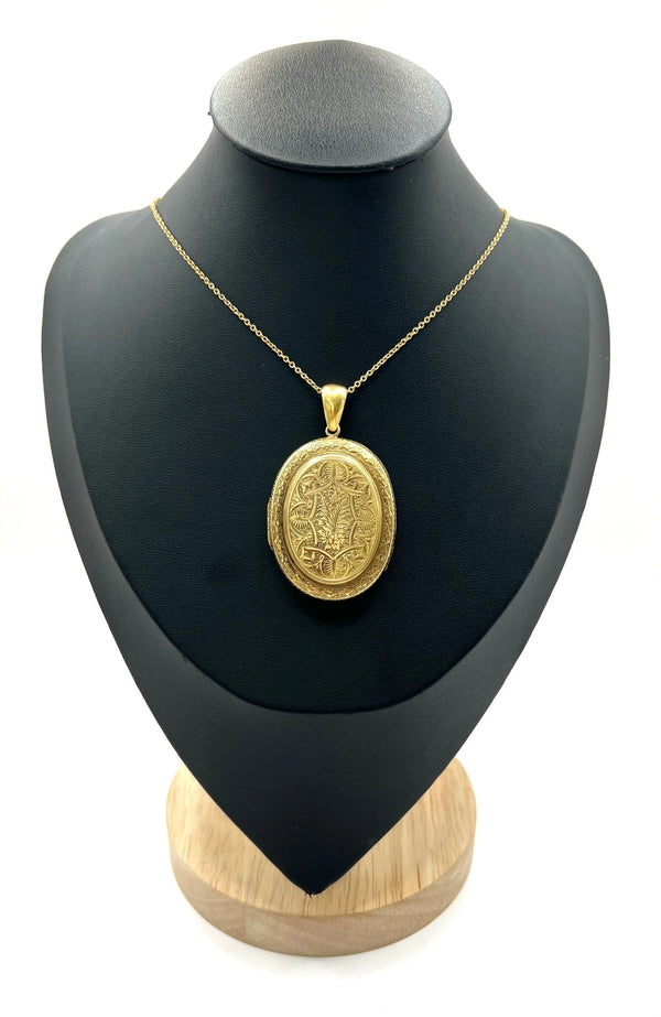 Victorian Antique Large 15ct Yellow Gold Engraved Oval Locket Pendant