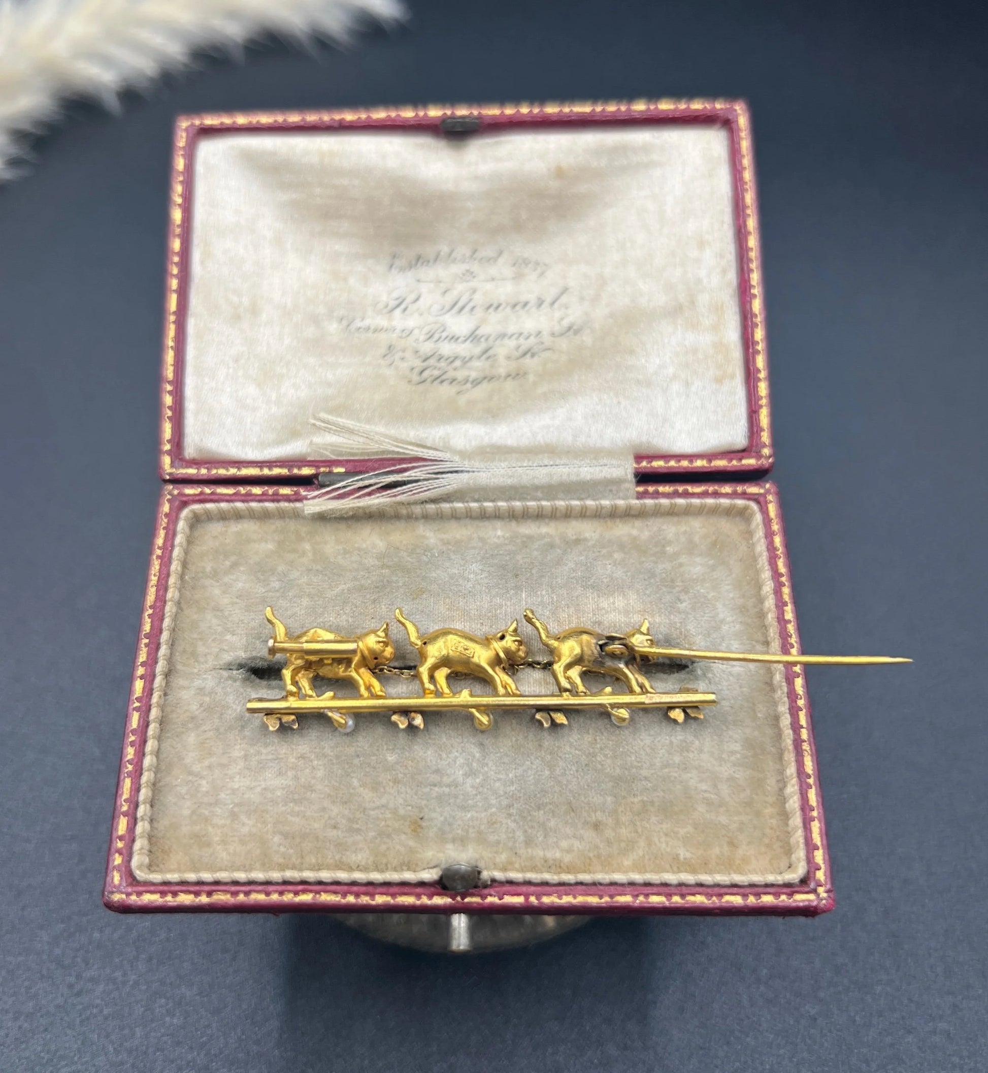 Antique 18 Carat Yellow Gold Diamond and Seed Pearl Cat Brooch, Circa 1910