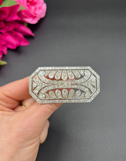 Antique Platinum, Edwardian era 10 Carat Diamond Openwork Brooch
