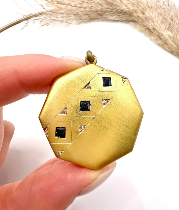 Vintage 15 Carat Yellow Gold Octagonal Shaped Sapphire and Diamond Locket, Circa 1930