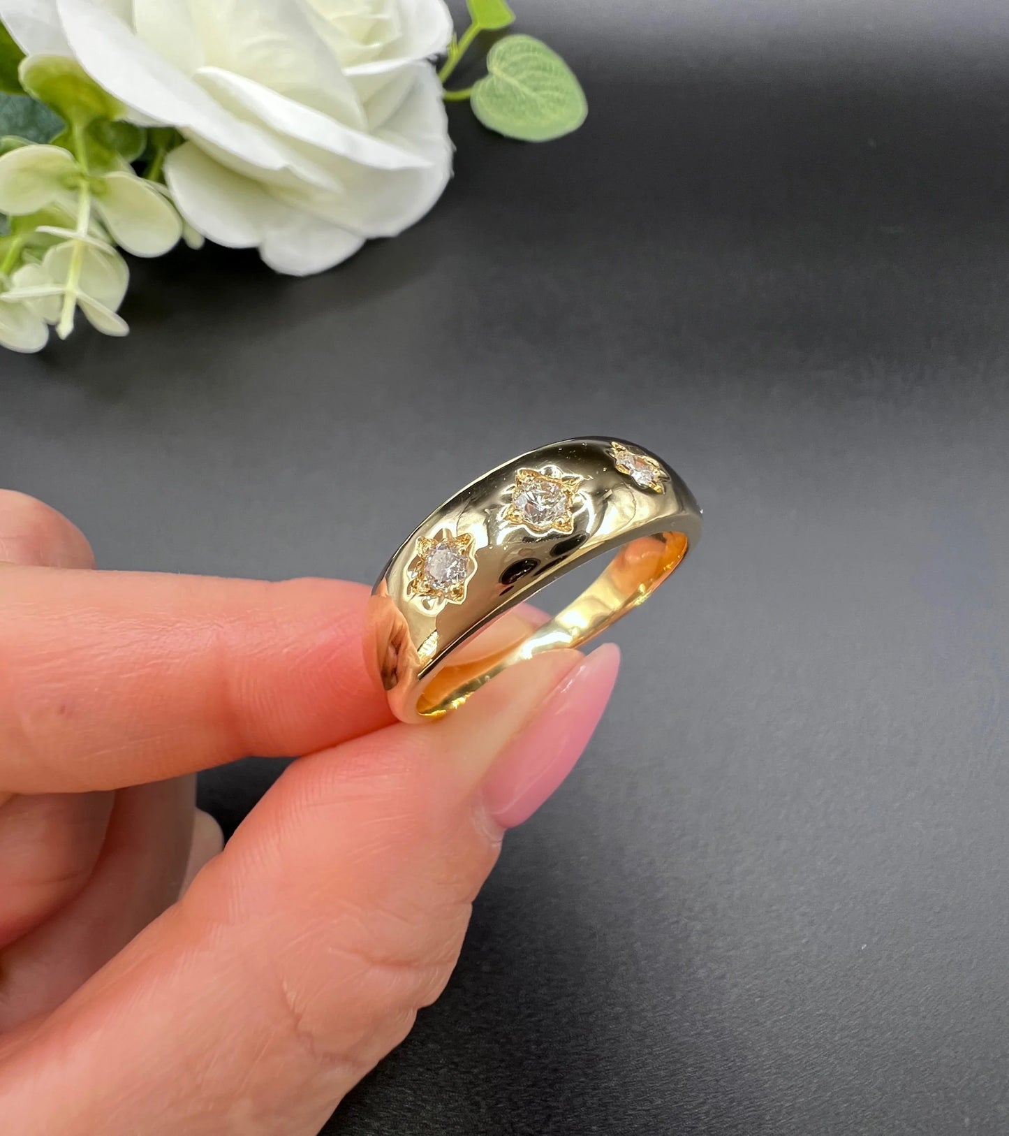 Vintage 18ct Yellow Gold, 1960s 3 Stone Diamond Band Ring