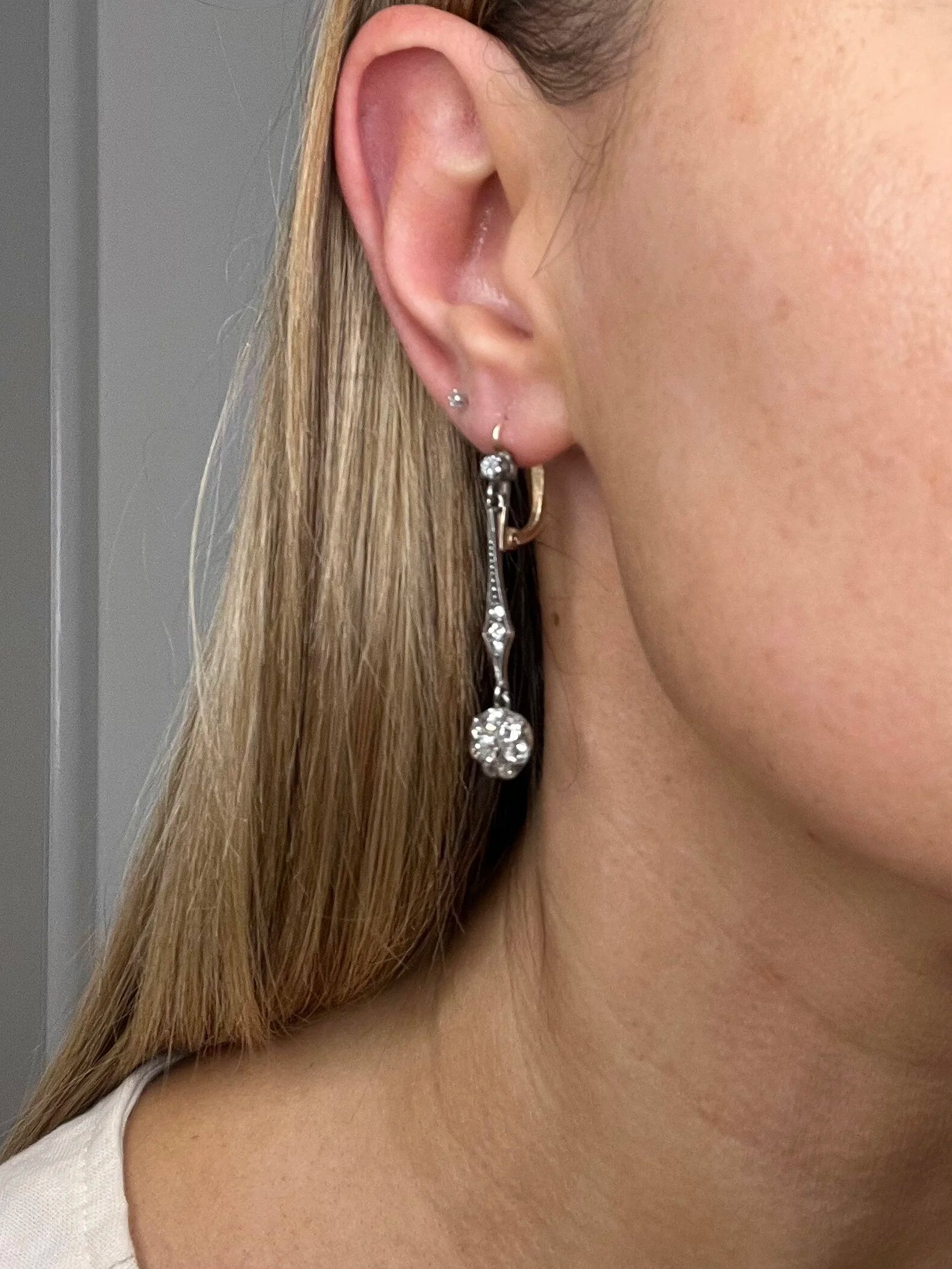 Victorian 18 Carat Gold and Silver Old Mine Cut Diamond Daisy Drop Earrings, Circa 1880