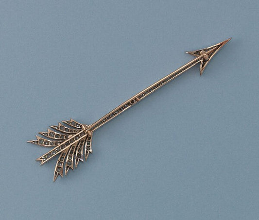 Antique Victorian Old Cut Diamond Arrow Brooch, 5.44 carat total, set with 114 old cut diamonds in silver and 18ct gold, In original case by the Linzeler Frères, 1885-1889, Paris, France