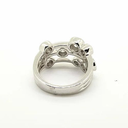 Boodle Diamond and Platinum Dress Ring, 1.50 carats