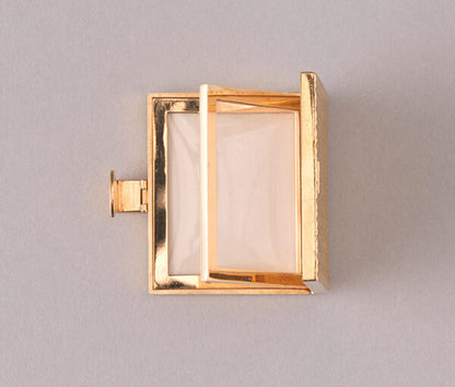 Van Cleef and Arpels Vintage 18ct Yellow Gold Photo Frame, geometric textured design. Signed and numbered