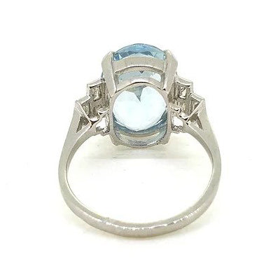 6.50ct Oval Aquamarine Engagement Ring with Baguette Diamond Shoulders