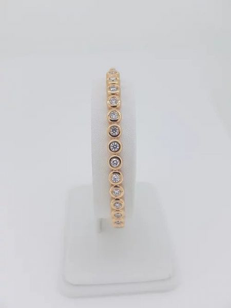 Diamond Bangle Bracelet in 18ct Rose Gold, 1.13 carat total
