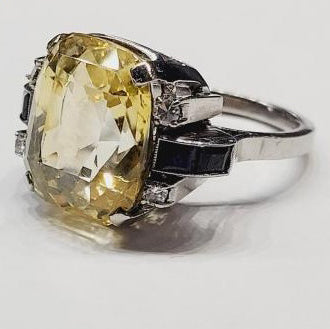 Vintage 1940s Retro 16cts Cushion Cut Yellow Sapphire Ring with Blue Sapphire and Diamond Shoulders in Platinum