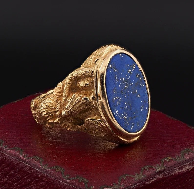 Vintage Retro Lapis Lazuli and Sculptured Gold Gents Signet Dress Ring