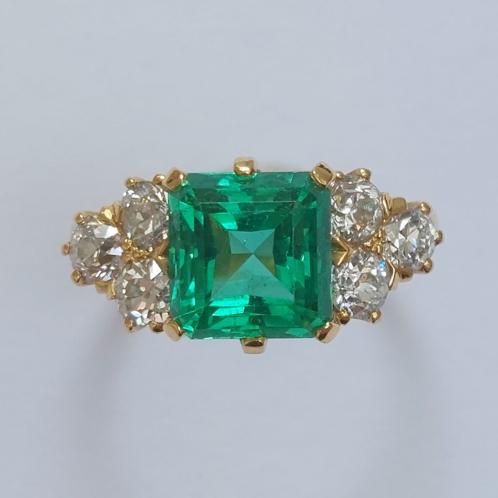 4.70ct Zambian Emerald and Diamond Ring