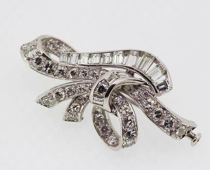 Vintage Diamond Bow Brooch in 18ct White Gold