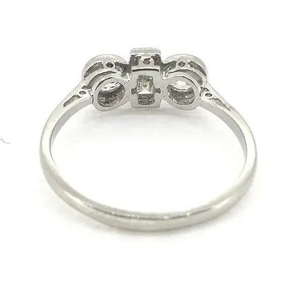 Art Deco Diamond Engagement Ring in Platinum, 1.20 carats