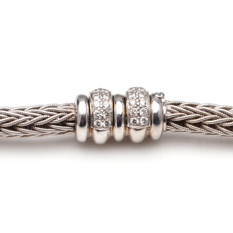 La Pepita 18ct White Gold Woven Wheat Necklace with Diamond Clasp