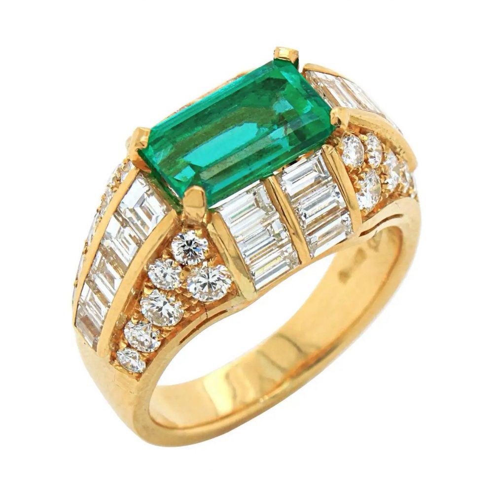 Bvlgari Trombina Colombian Emerald and Diamond Ring
