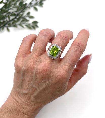 Antique 18ct White Gold & Platinum, 1920s Peridot and Diamond Rectangular Halo Cluster Ring