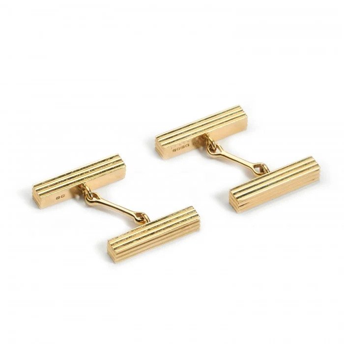 Vintage Cartier 18ct Yellow Gold Bar Cufflinks in original Cartier box. Signed and numbered, JC makers mark and London Hallmark for 1957