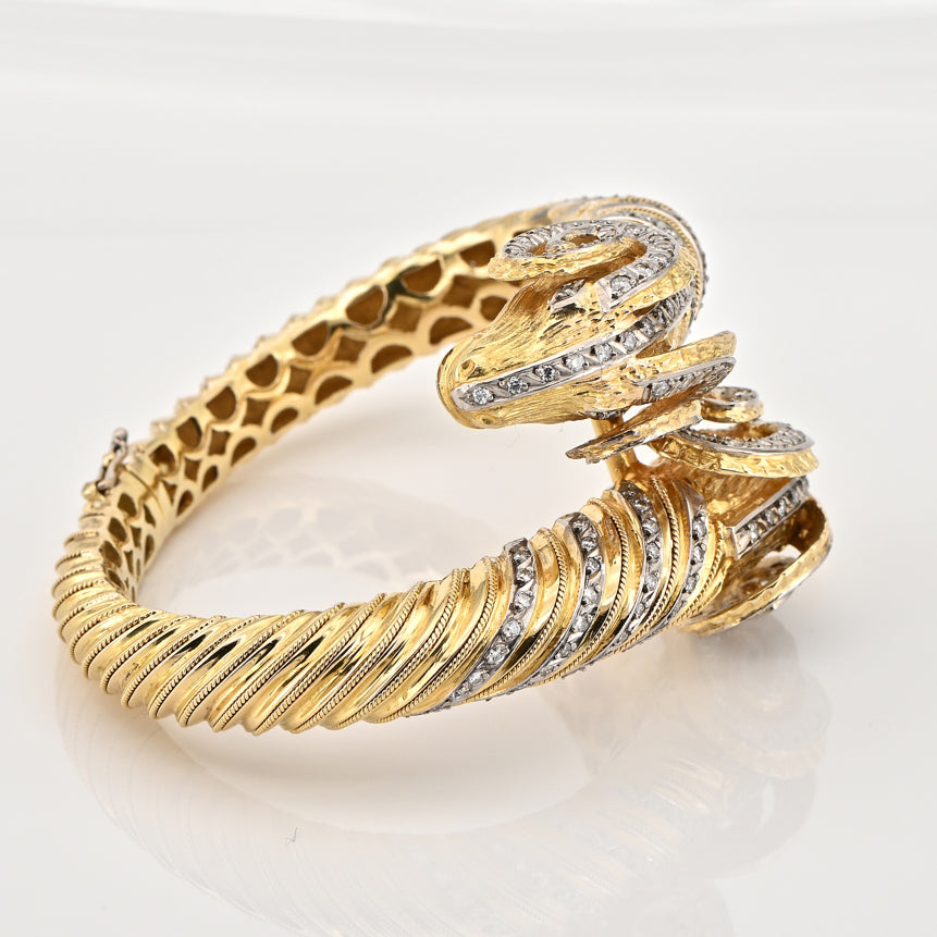 Vintage Italian 18ct Yellow Gold Double Rams Head Bangle Bracelet