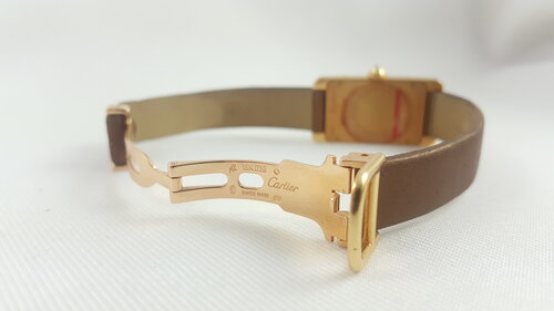 Cartier Tank Américaine Ladies Rare 18ct Yellow Gold 2482 Quartz Watch, factory set brown diamond bezel, brown satin Cartier strap, with Cartier box and service papers.