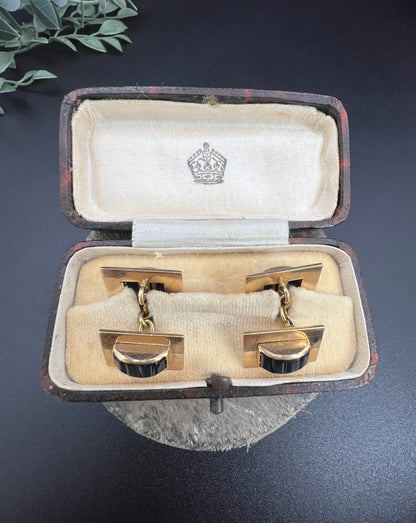 Vintage 18 Carat Yellow Gold, 1940's Onyx Rectangular Shaped Cufflinks