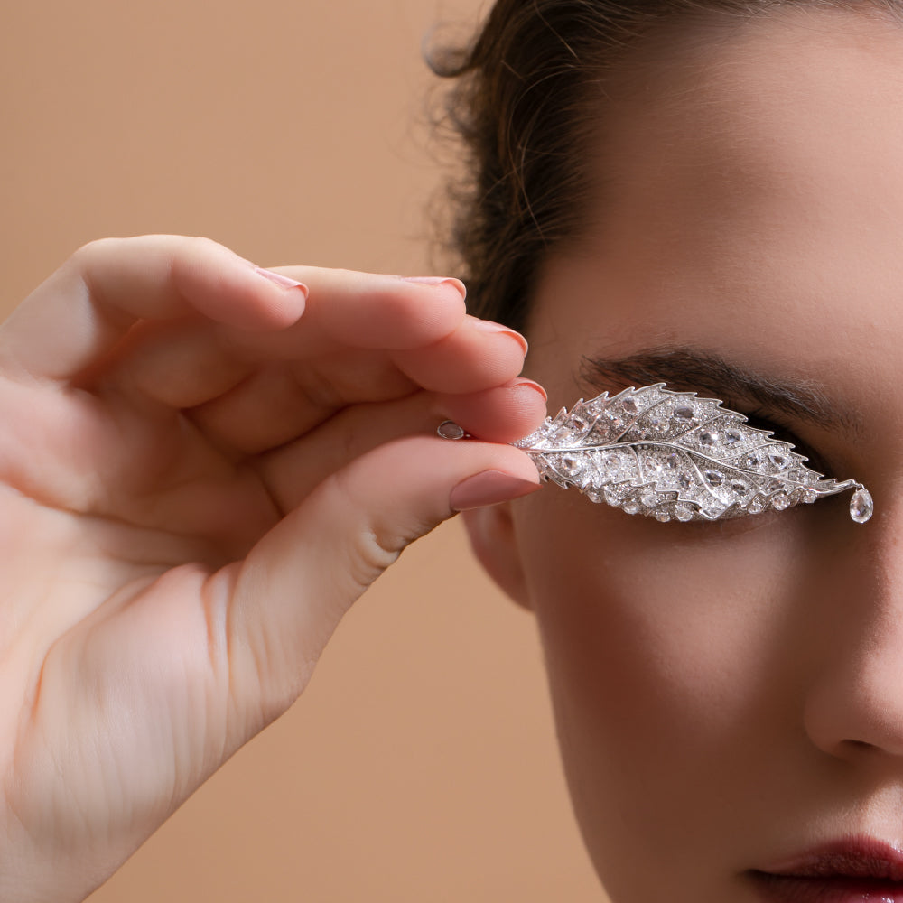 Rose Cut and Briolette Diamond Leaf Brooch, 4.13ct