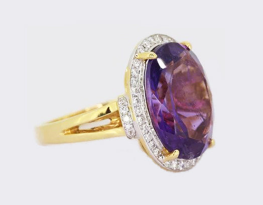 Amethyst and Diamond Oval Cluster Ring in 18ct Gold