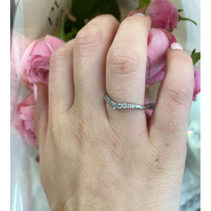 Diamond Wishbone Half Eternity Ring in Platinum, 0.25 carats