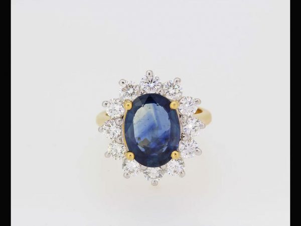Vintage 5.10ct Sapphire and Diamond Cluster Ring