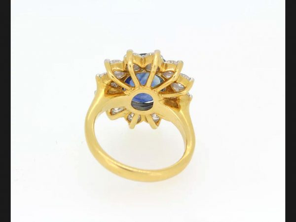 Vintage 5.10ct Sapphire and Diamond Cluster Ring