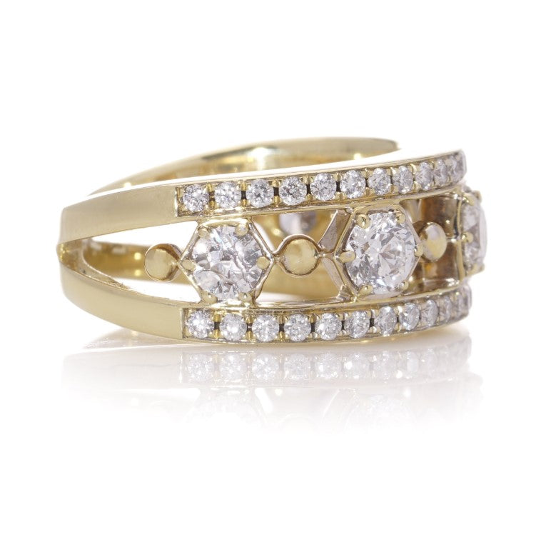 Boodles and Dunthorne 1.46ct Diamond Set Band Ring in 18ct Yellow Gold