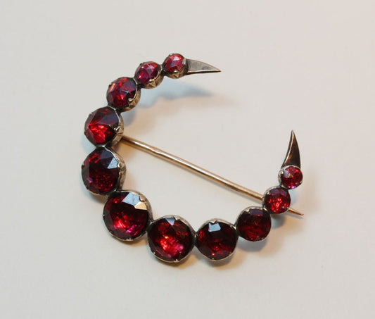 Three 18ct Gold Garnet Crescent Moon & Star Brooches