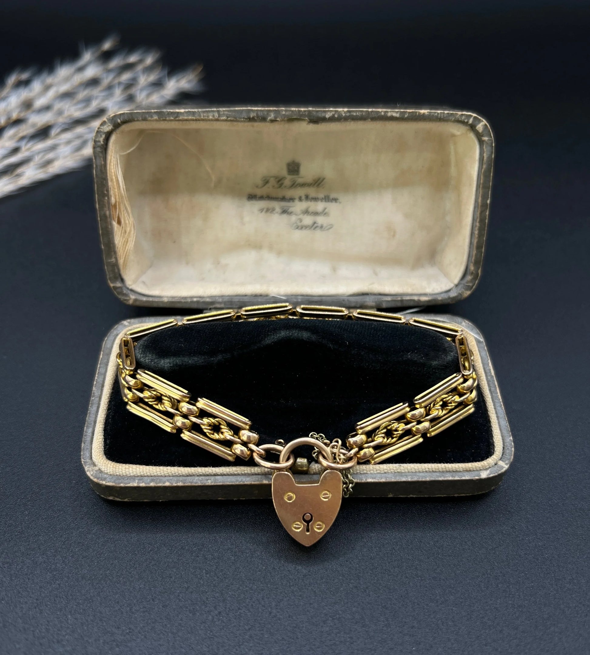 Edwardian Antique 15ct Gold Gate Bracelet with Lovers Knot Heart Padlock